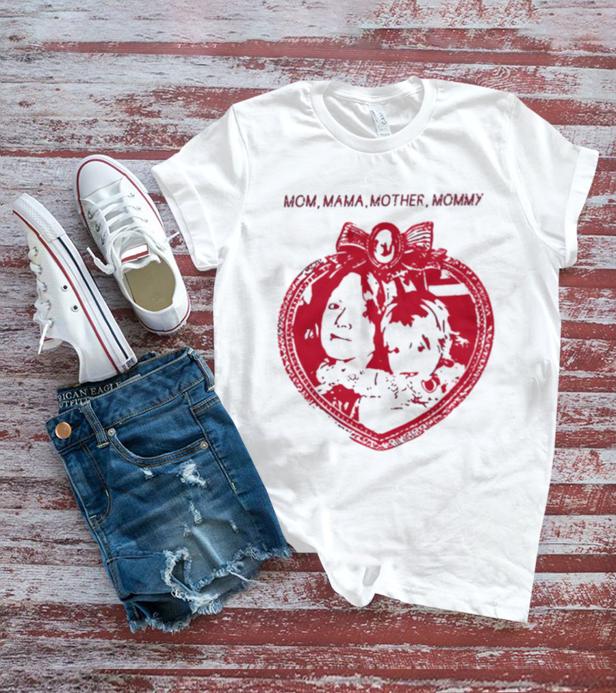 MOM MAMA MOTHER MOMMY Heart T-Shirt