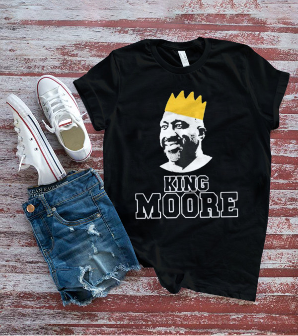 The Wtid Podcast King Moore Graphic With Yellow Crown T-Shirt