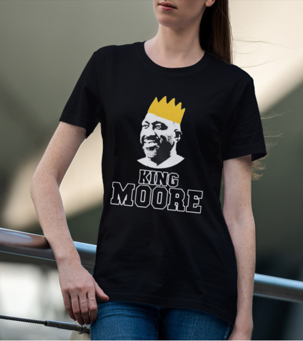 The Wtid Podcast King Moore Graphic With Yellow Crown T-Shirt