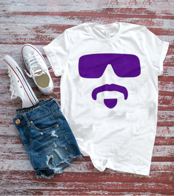 Gavin Guidry Wears Hayden Travinski Purple Sunglasses And Beard T-Shirt