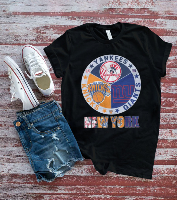 Yankees Knicks Giants New York Sports Logos Basketball Baseball Football T-Shirt