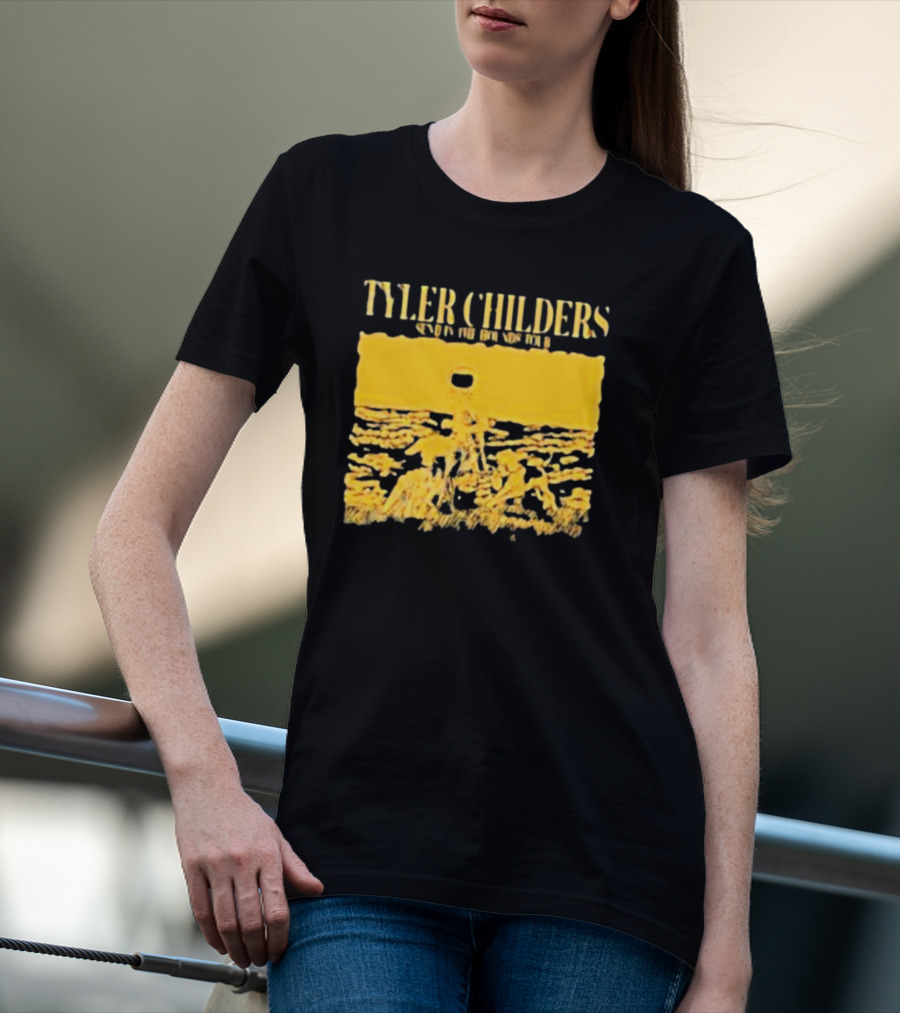TYLER CHILDERS SEND IN THE HOUNDS TOUR T-Shirt