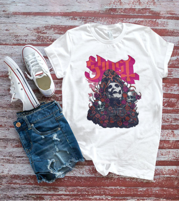 Ghost Skull In Floral Bliss Pink Crystal Wash T-Shirt