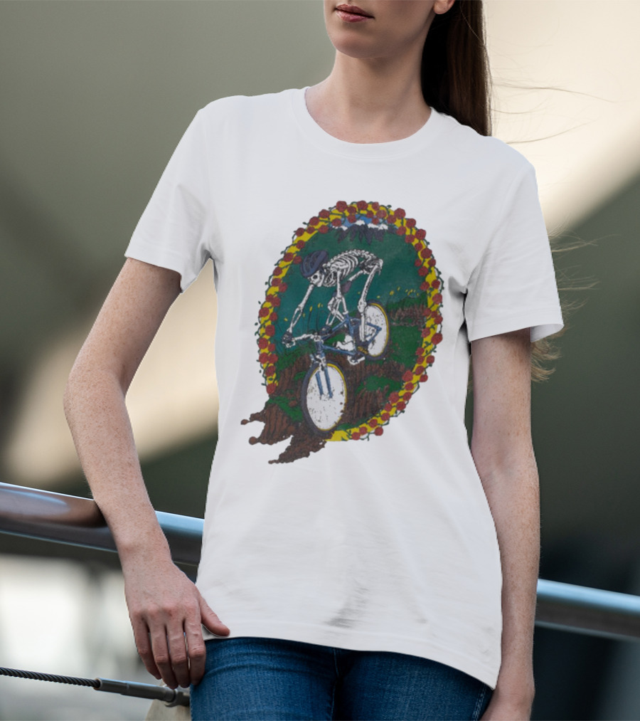 Shred Head Activewear Skeleton Biking Cropped T-Shirt