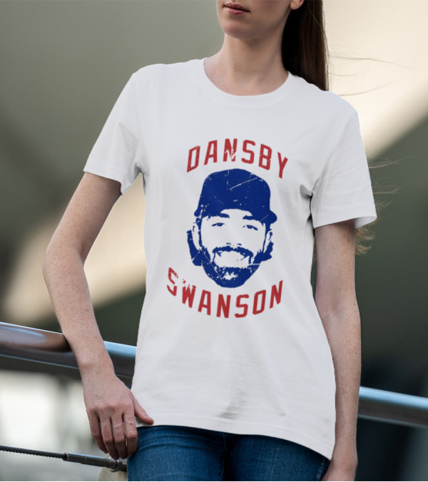 Dansby Swanson Chicago Baseball Portrait Fan T-Shirt
