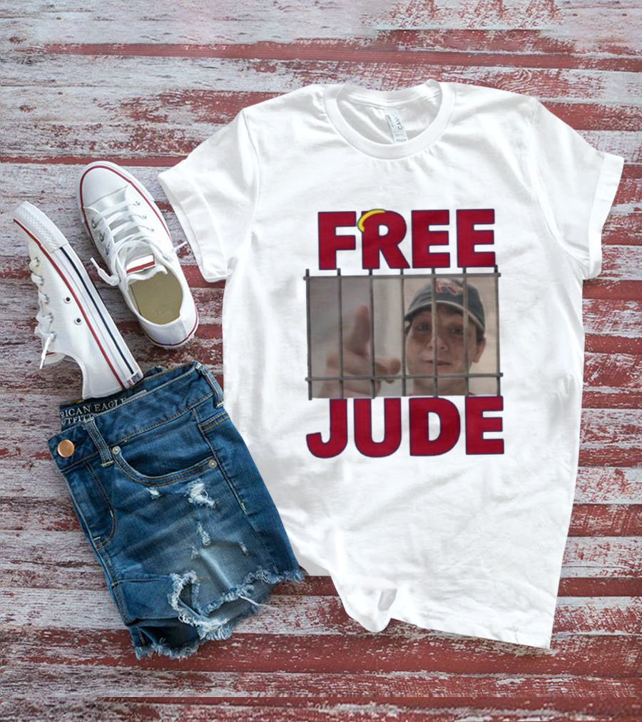 Gohalos Free Jude New Prison Bars Hat Pointing T-Shirt