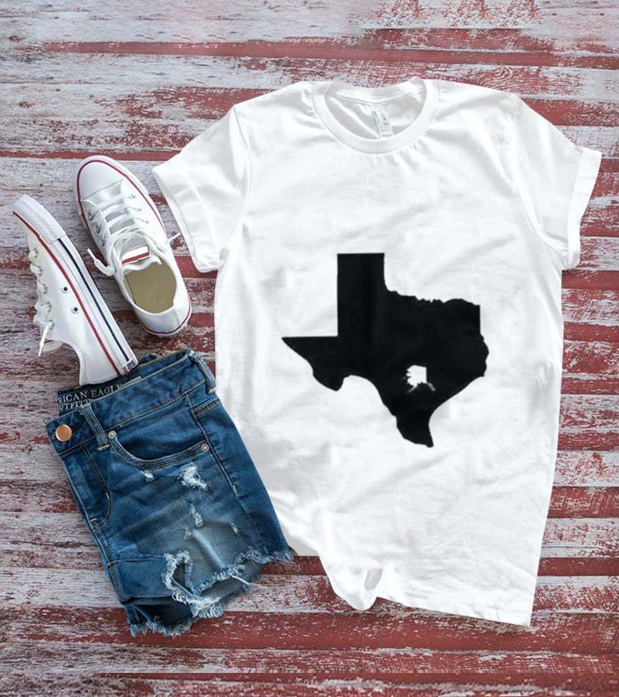 Many People Don’t Realize How Small Alaska Really Is When The Image Is Not To Scale Texas Silhouette Comparison T-Shirt