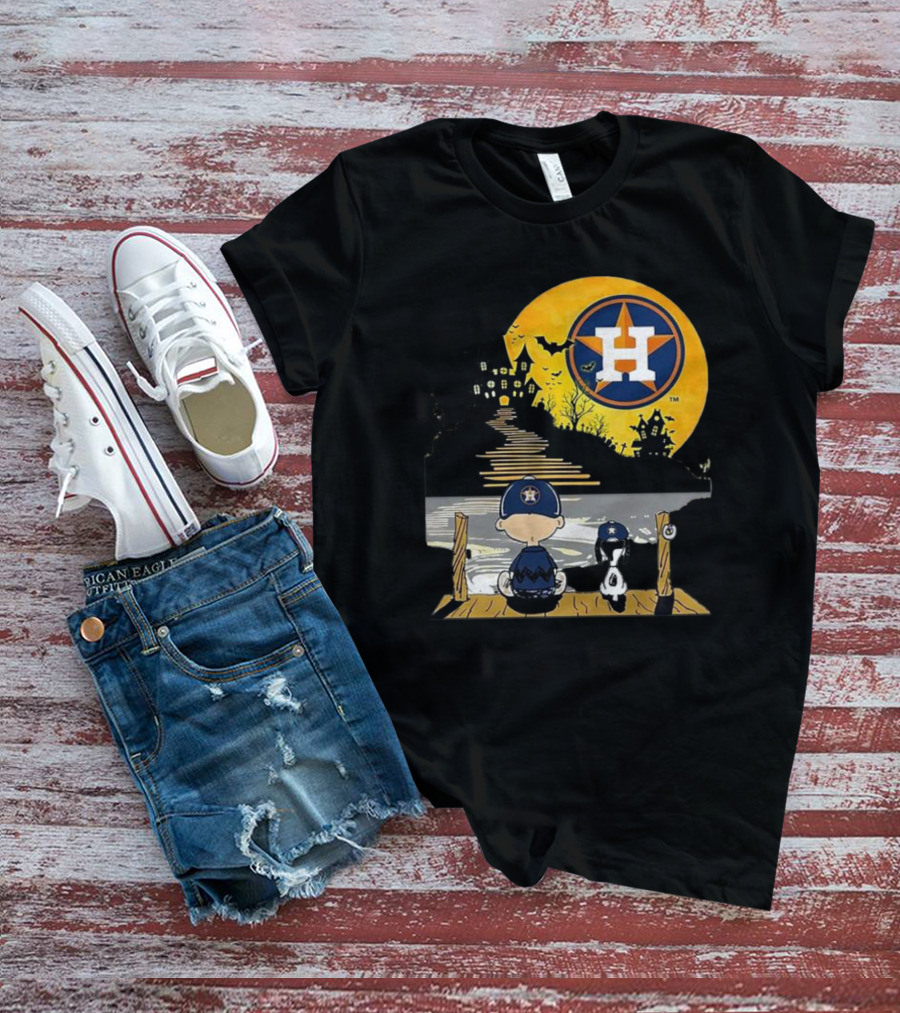 Snoopy Charlie Brown Houston Astros Halloween Moon Scene T-Shirt