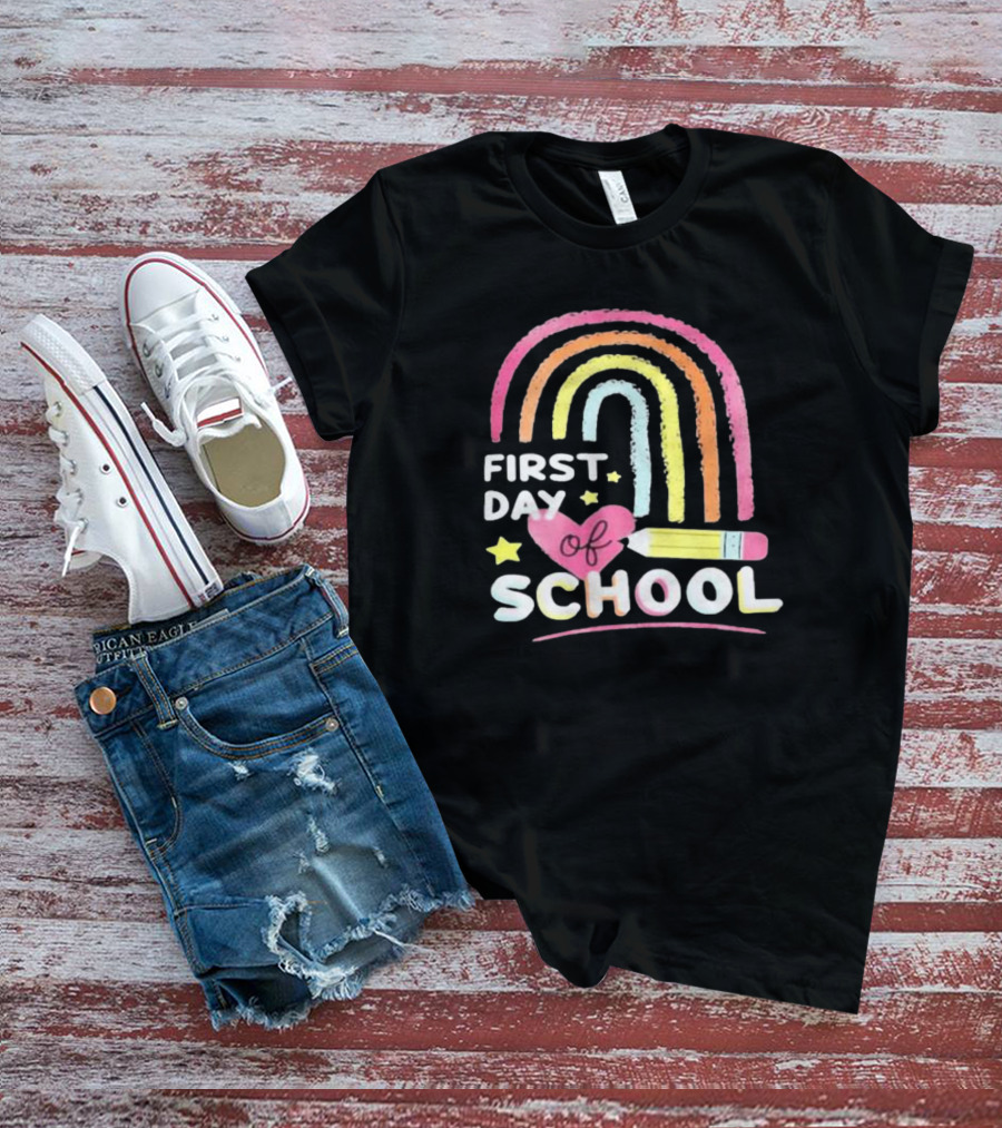 First Day Of School Rainbow Heart Pencil T-Shirt