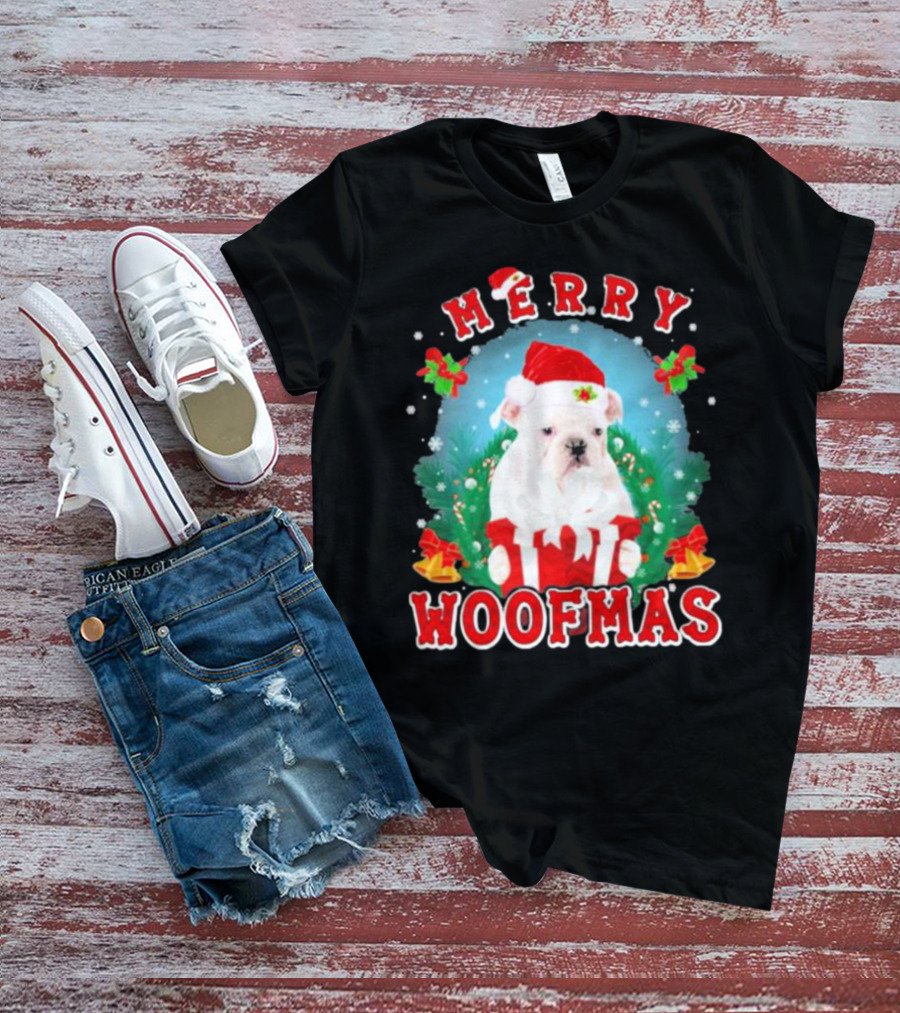 Bulldog In Santa Hat Merry Woofmas With Gifts And Bells T-Shirt
