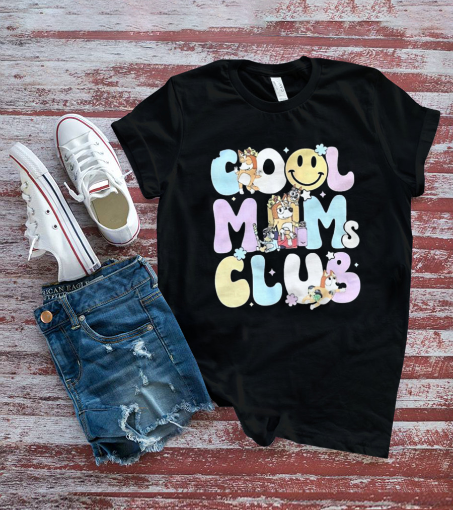 Cool Moms Club Mama Smile Happy Characters T-Shirt