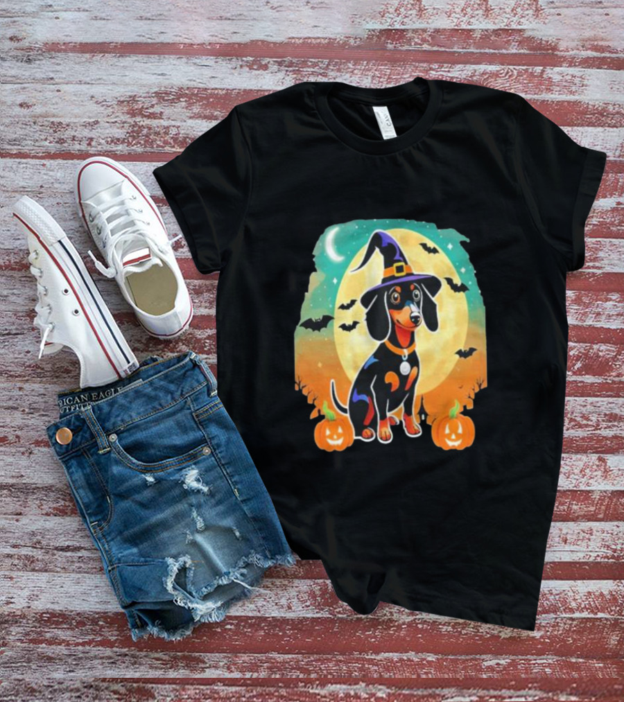 Dachshund Dog Witch Hat Moon Bats Pumpkins T-Shirt