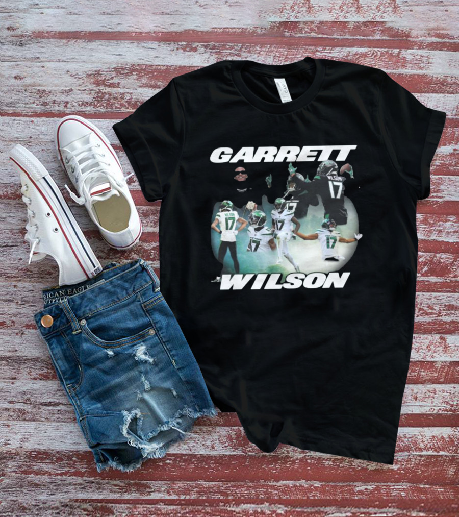 Garrett Wilson New York Jets Dynamic Football Action Montage T-Shirt