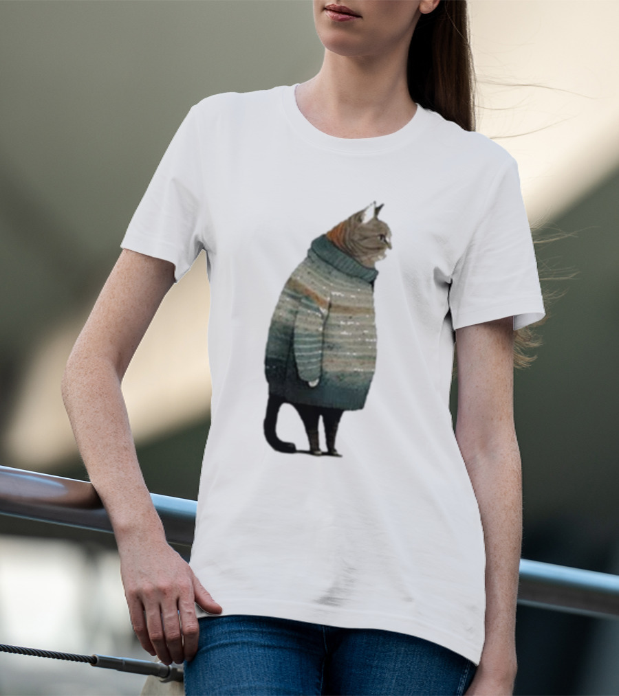 Women’s Winter Cat In Cozy Sweater Print T-Shirt