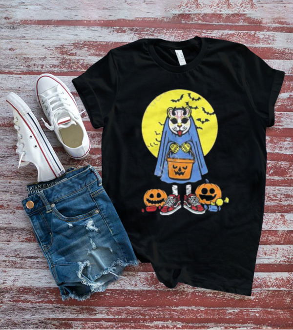 Home Team Trick Or Treat Halloween Costume With Pumpkins And Bats T-Shirt