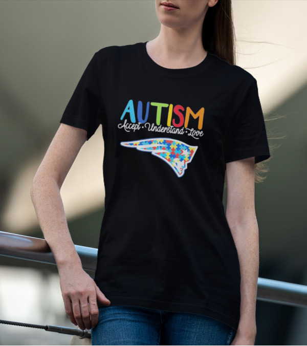 New England Patriots Autism Awareness Accept Understand Love Puzzle T-Shirt