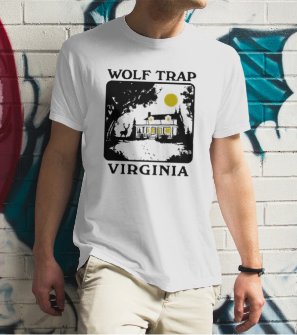 Wolf Trap Virginia Moonlit House Scene T-Shirt