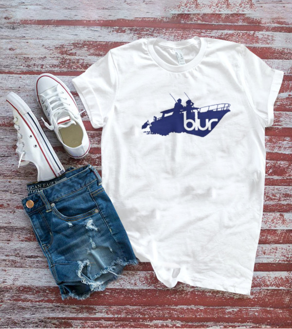 Blur Band Iconic Boat Design Sunday T-Shirt