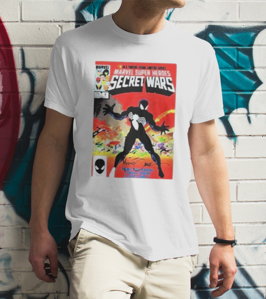 Marvel Super Heroes Secret Wars Spider-Man Black Suit Comic Cover T-Shirt