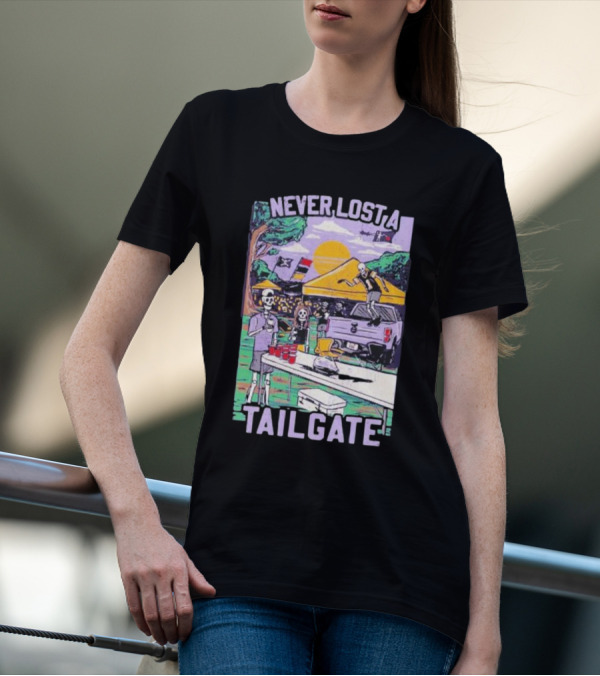 Never Lost A Tailgate Skeleton Party Scene T-Shirt