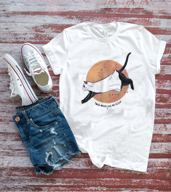 You'Ll Never Take Me Alive Black Cat Halloween Moon Escape T-Shirt