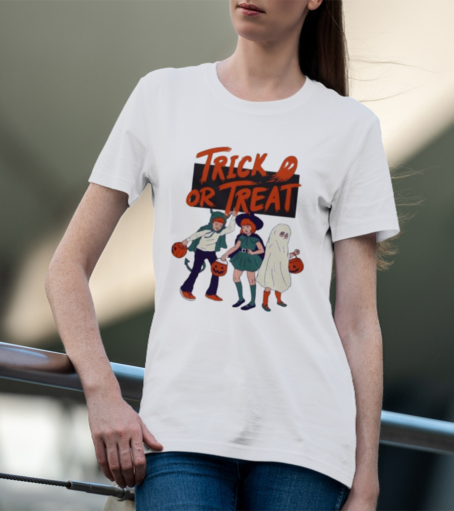 Trick Or Treat Friends In Halloween Festival With Pumpkins Ghost Costume T-Shirt