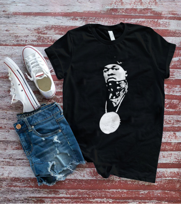 Drake Ibashar Bandana Portrait With Large Medal Necklace T-Shirt