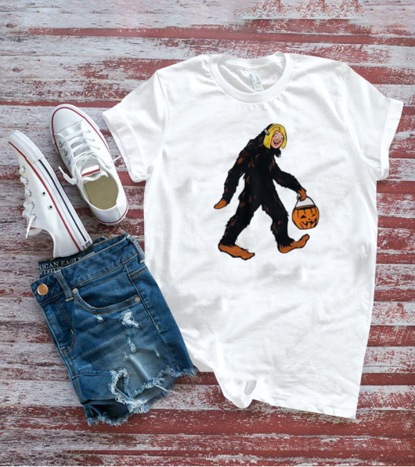 Mystical Halloween Sasquatch Holding Pumpkin Bucket Spooky Costume T-Shirt