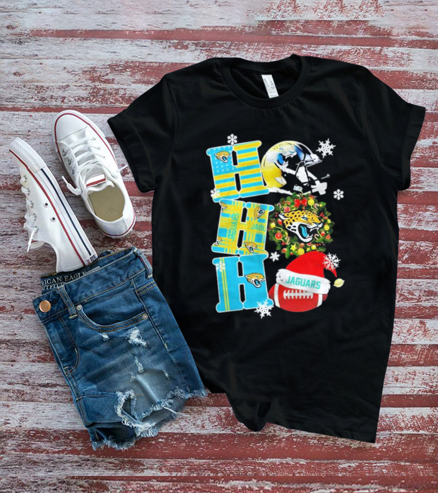 Jacksonville Jaguars Ho Ho Ho Merry Christmas Football Santa Hat Snowflakes Wreath T-Shirt