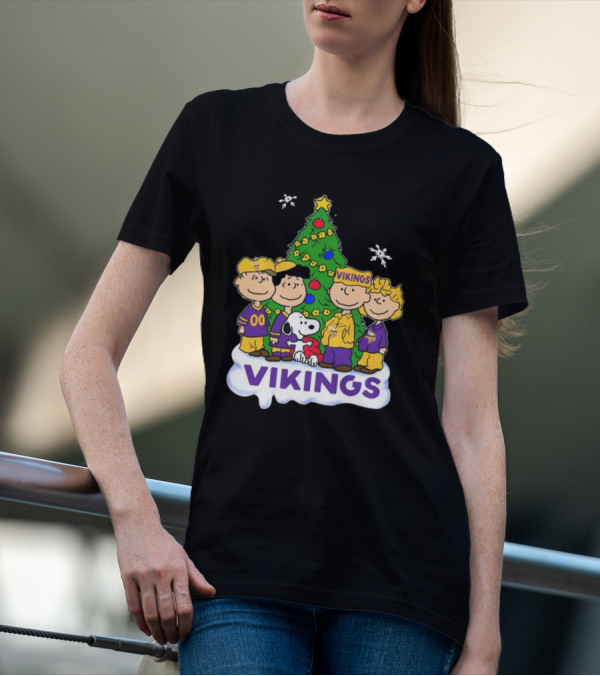 Peanuts Characters Vikings Christmas Tree Minnesota Vikings Holiday T-Shirt