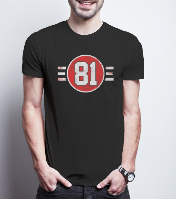 Chicago Blackhawks Marian Hossa 81 Red Circle Vintage Hockey T-Shirt