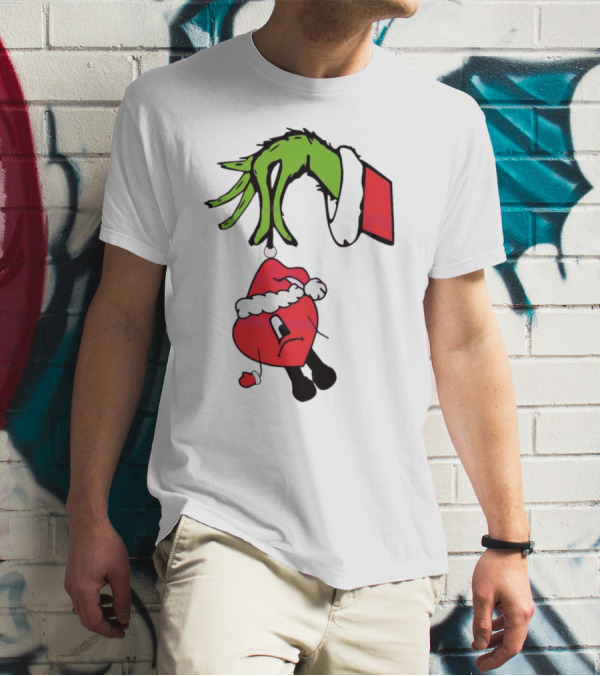 Grinch Hand Holding Santa Hat Bad Bunny Xmas T-Shirt