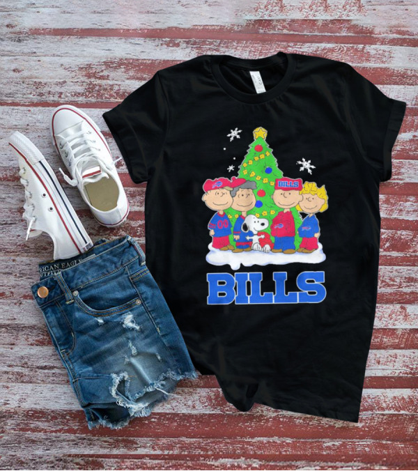 Peanuts Characters With Buffalo Bills Christmas Tree And Snowflakes T-Shirt