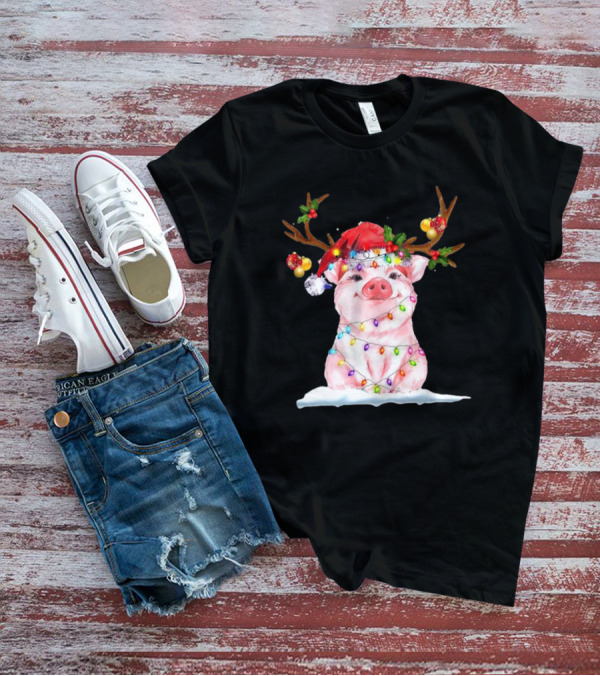 Pig Reindeer Antlers Santa Hat Christmas Lights T-Shirt