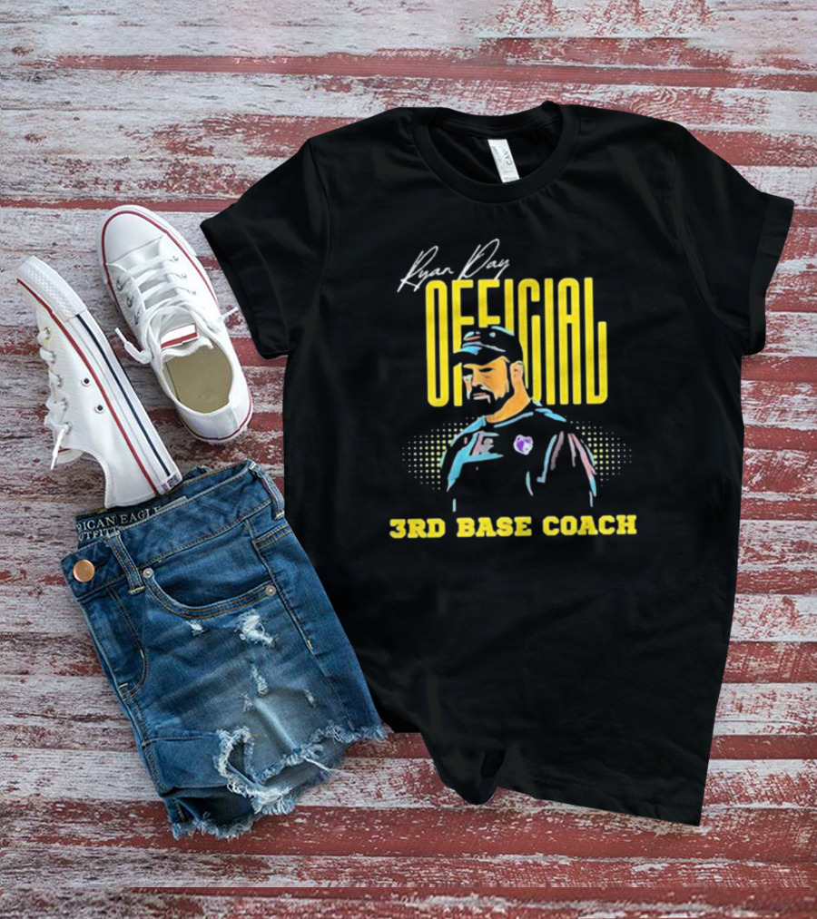 Ryan Day Official 3rd Base Coach Kalamazoo Growlers T-Shirt
