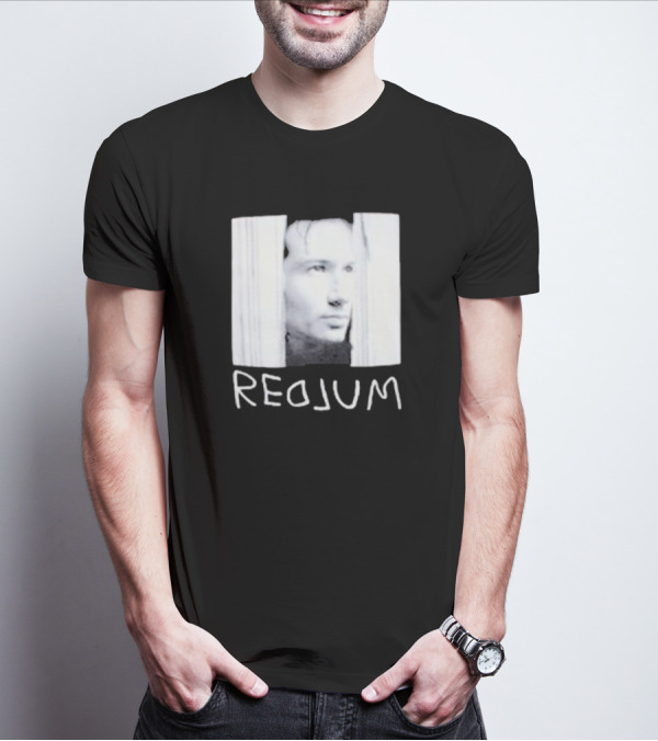 Redrum The Shining Redlum Johnny Face Peeking Through Door T-Shirt