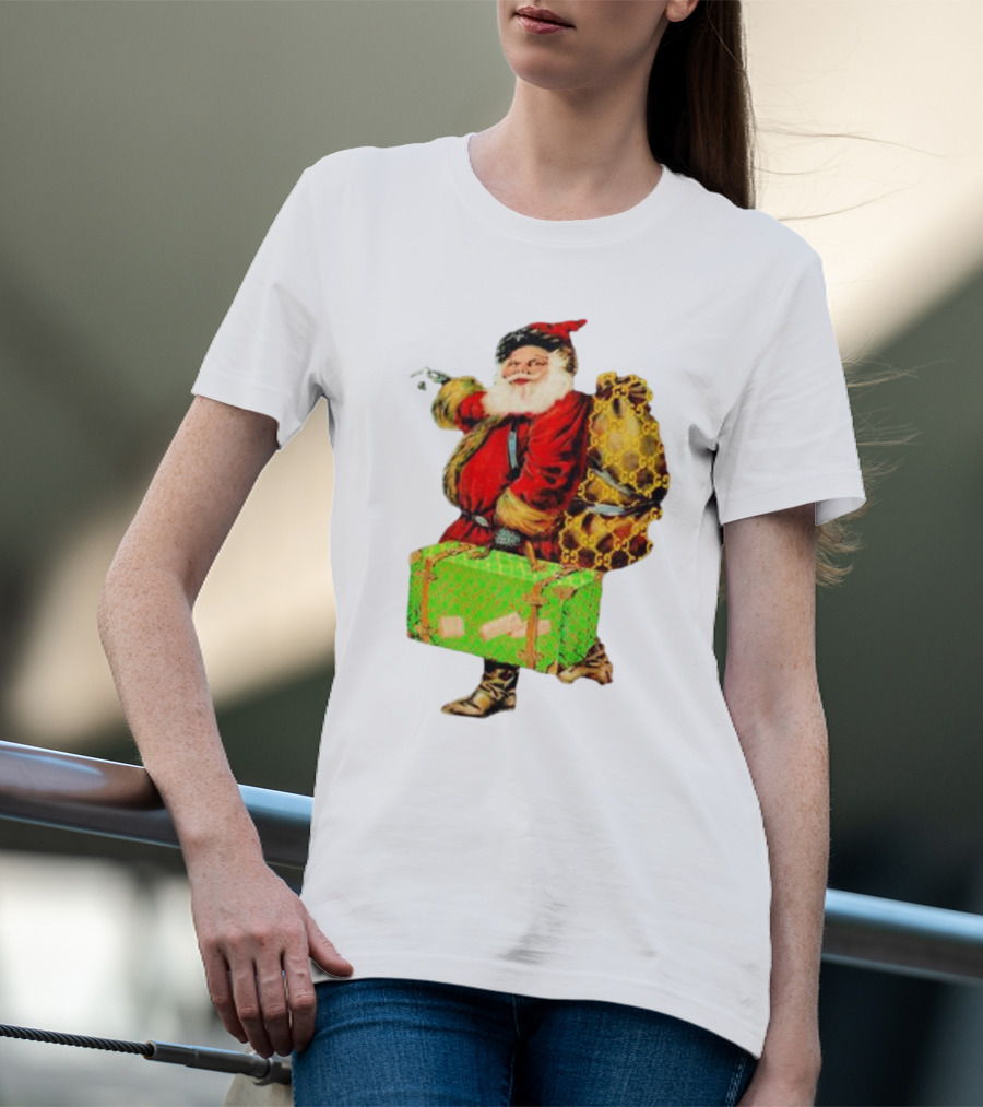 Market Designer Santa Vintage Luggage T-Shirt