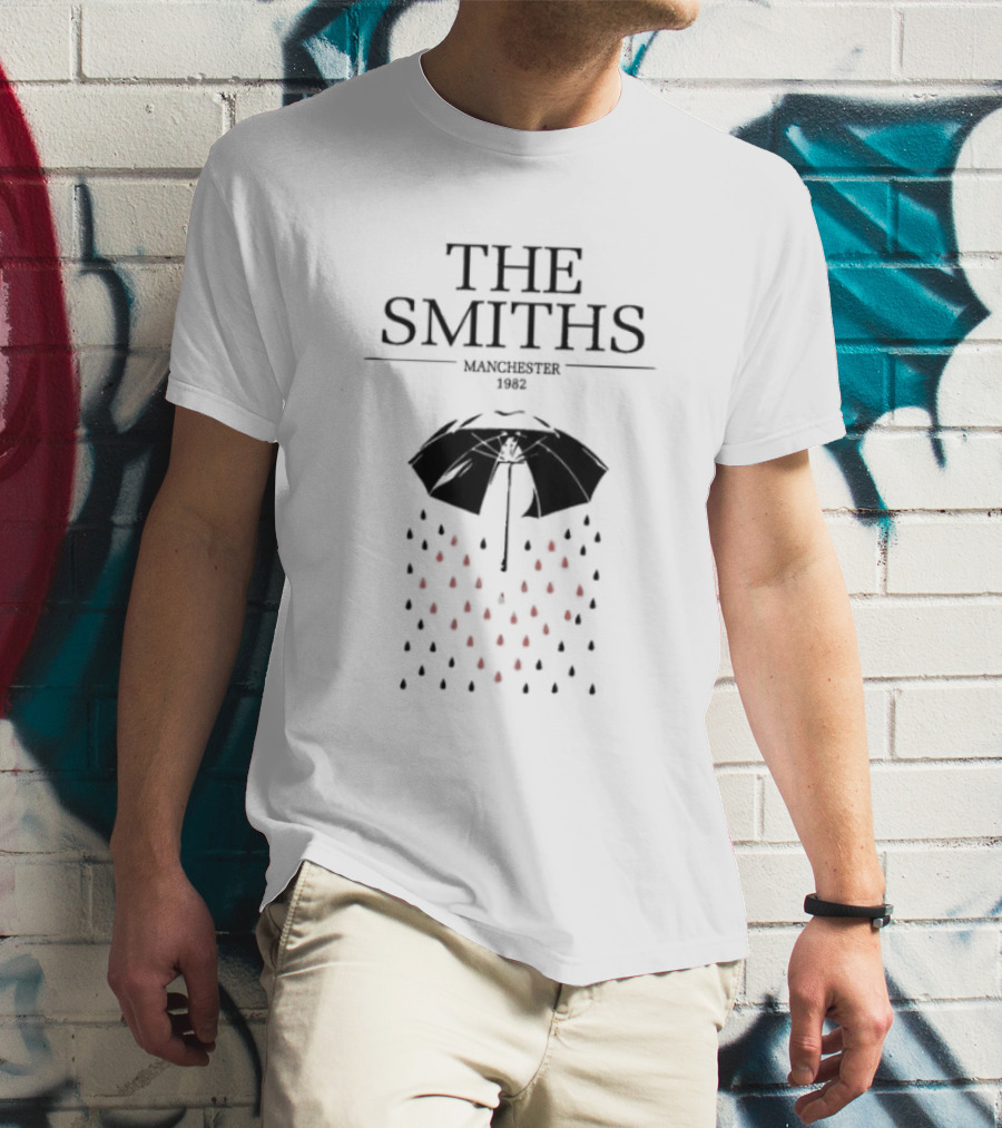 The Smiths Manchester 1982 Umbrella With Red Raindrops T-Shirt