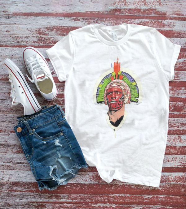 Quality Big Face Poatan Indigenous Headdress War Paint T-Shirt