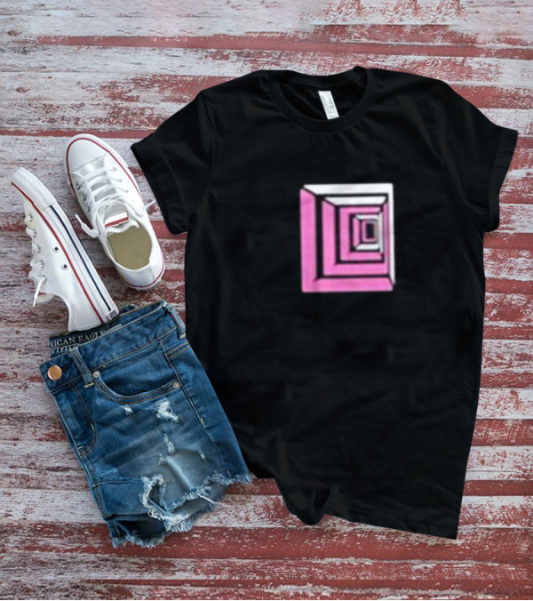 Shoplucid Pink Geometric Square Optical Illusion T-Shirt