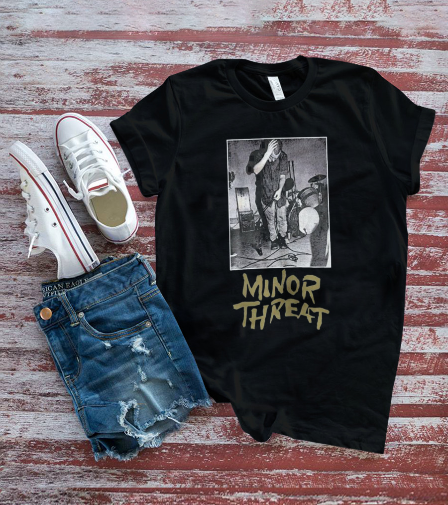 Minor Threat Vintage Photo Ian MacKaye Band Performance T-Shirt