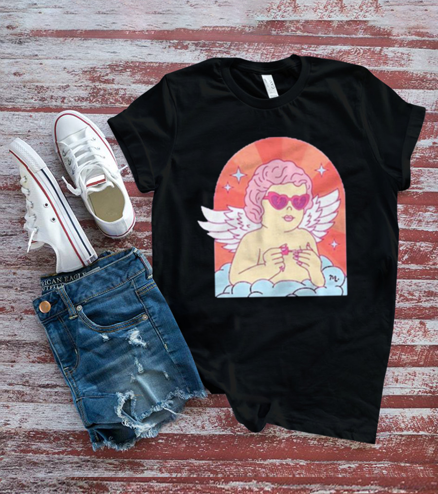 Maniology Cupid's Nail Spa Cherub With Heart Sunglasses And Wings T-Shirt