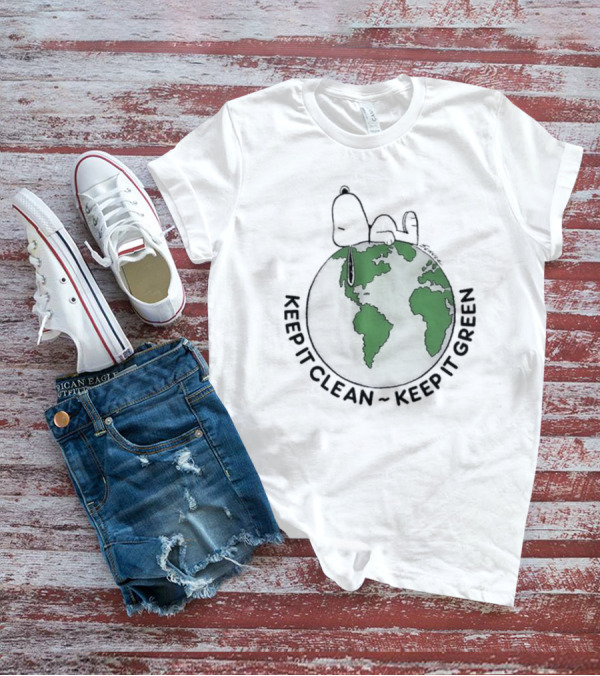 Keep It Clean Keep It Green Snoopy Earth Day T-Shirt