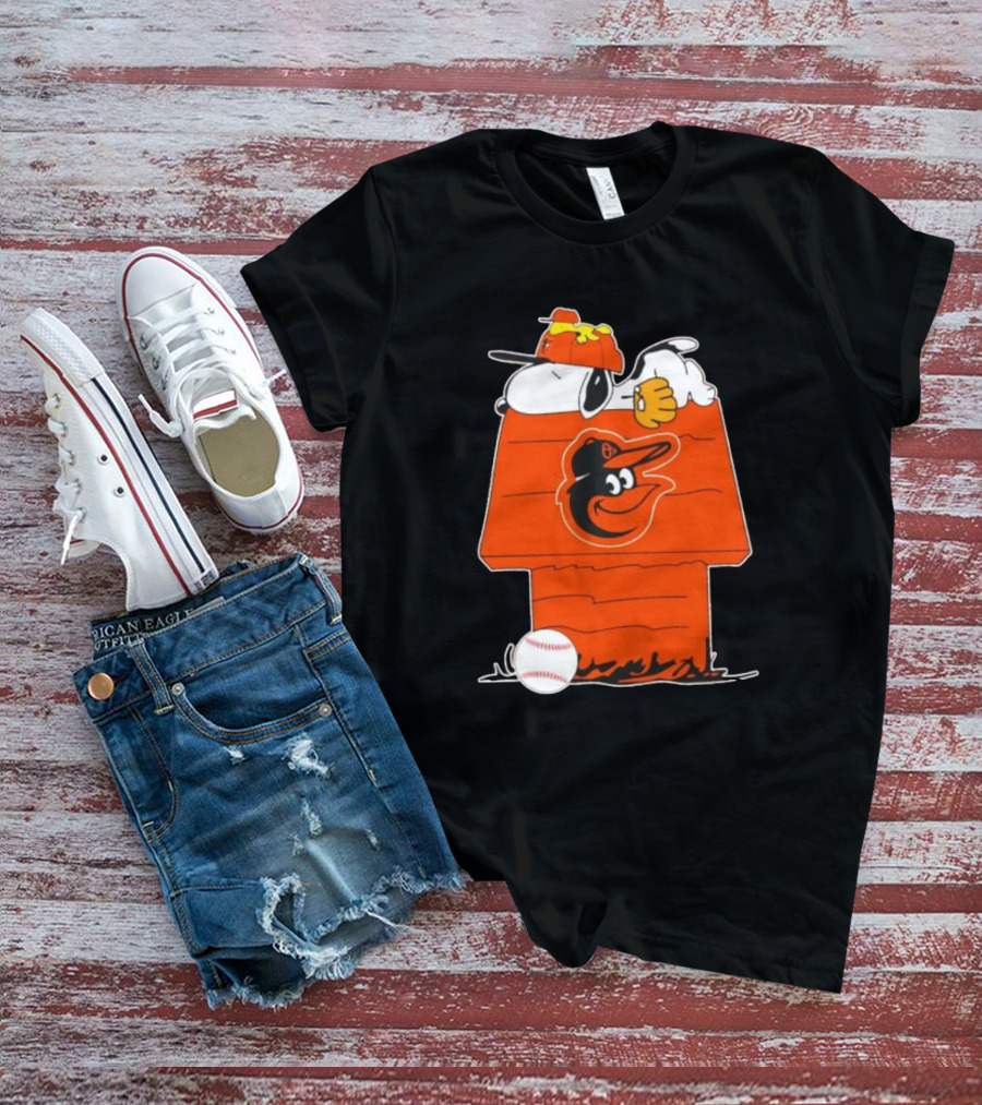 Snoopy And Woodstock Sleeping On Baltimore Orioles Themed Doghouse With Baseball T-Shirt