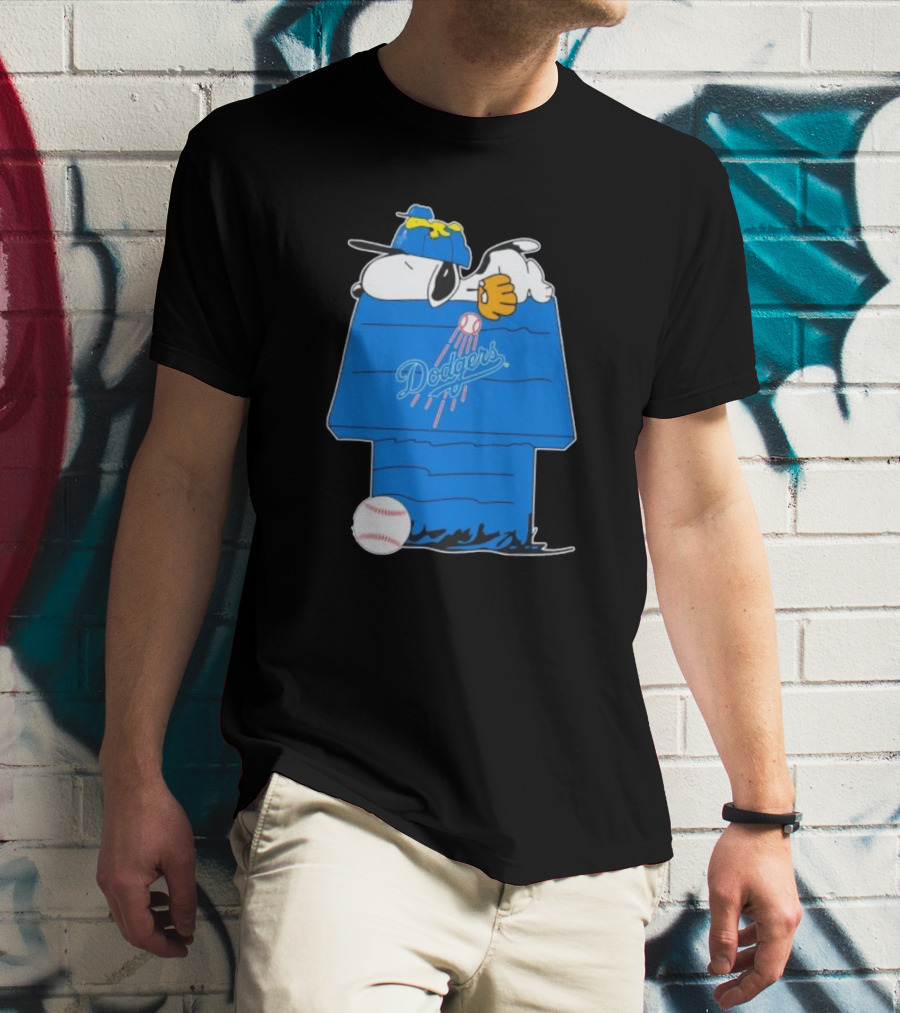 Snoopy And Woodstock Sleeping On Los Angeles Dodgers Doghouse With Baseball T-Shirt