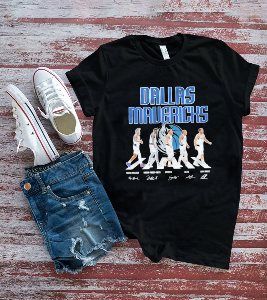Dallas Mavericks Reggie Bullock Dorian Finney Smith Spencer Dinwiddie Jalen Brunson Luka Doncic Abbey Road Signatures T-Shirt