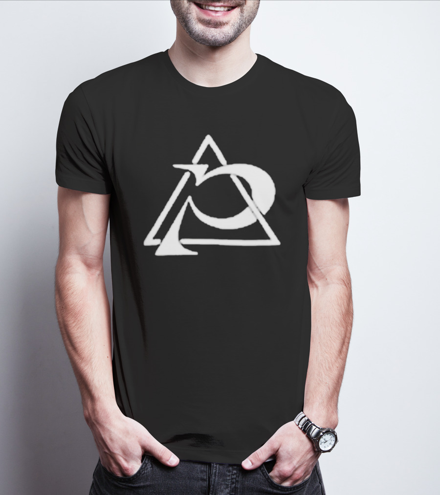 Zig Poppy Abstract Triangle T-Shirt
