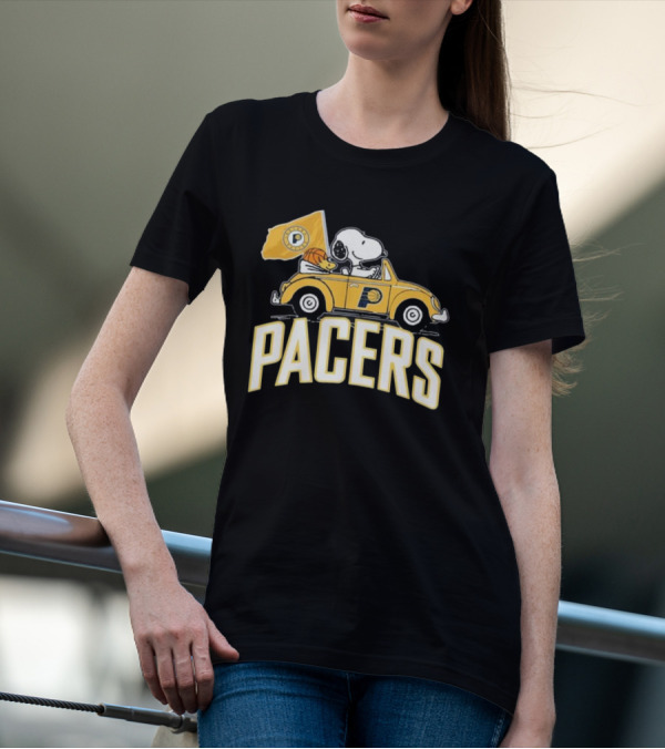 Indiana Pacers Snoopy Fan Forever Basketball Team Car Flag T-Shirt