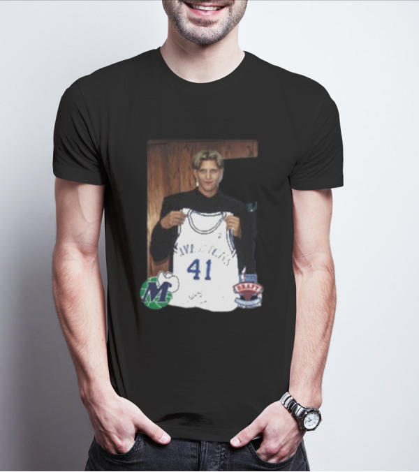 Luka Doncic Dirk Nowitzki Mavericks 41 NBA Draft Jersey Photo T-Shirt