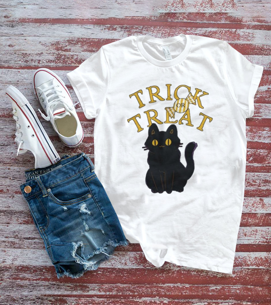 Trick Or Treat Candy Black Cat Halloween T-Shirt